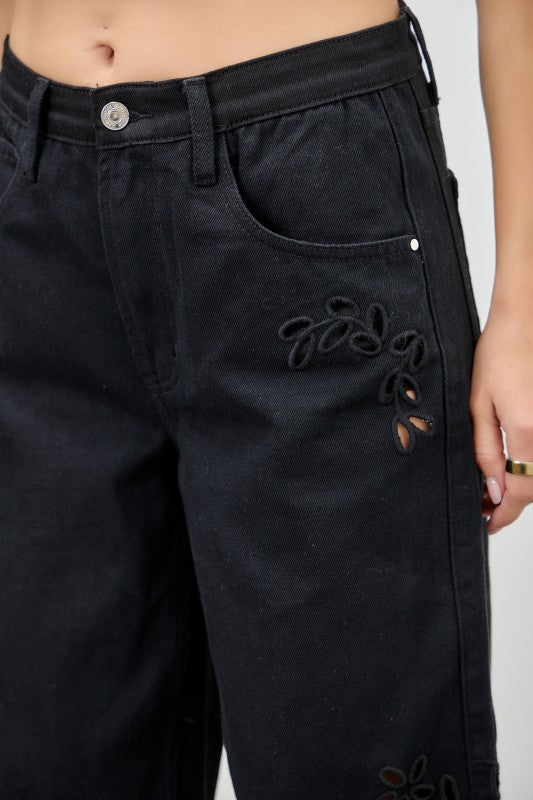 Embroided Black Barrel Jean