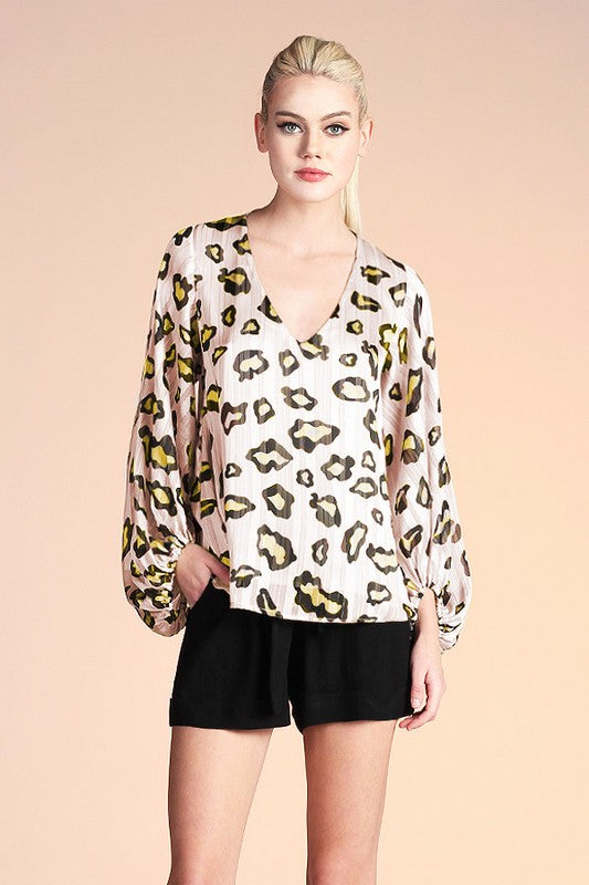 Leopard Print Balloon Sleeve Top