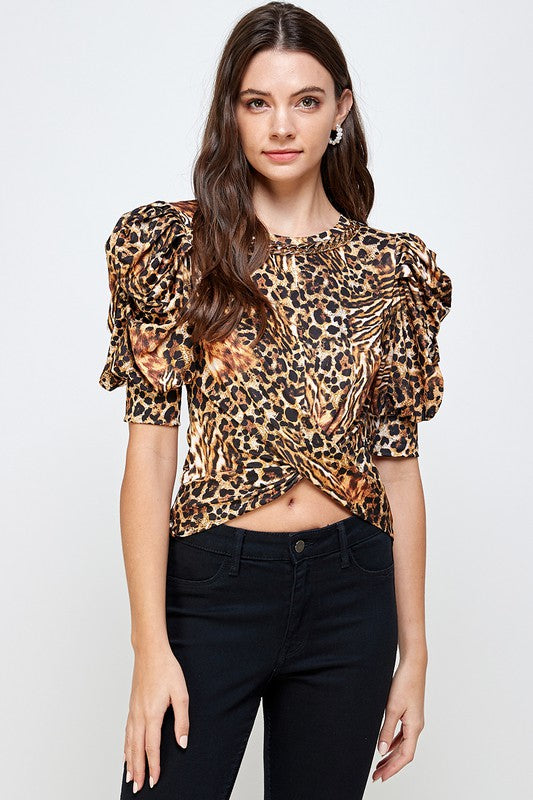 FRONT TWIST LEOPARD PRINT TOP