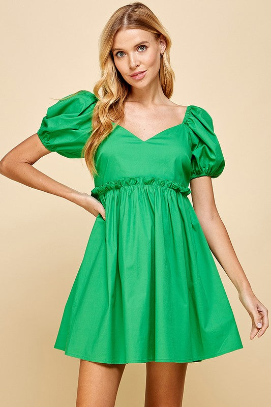 Kelly Green Sweetheart Neckline Dress