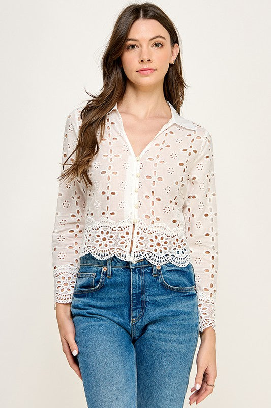 WHITE KEYHOLE LACE SHIRT