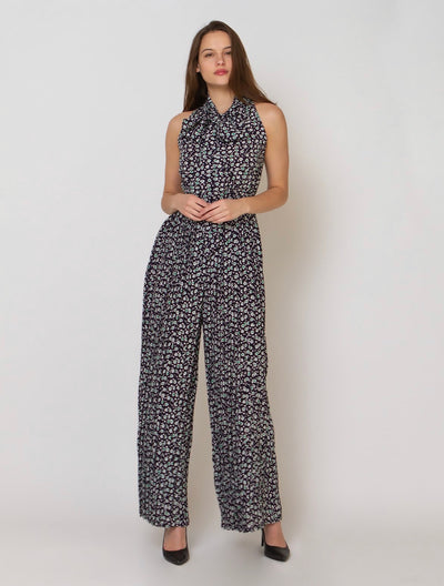 Sleeveless Pleated Jumpsuit with Unique Print