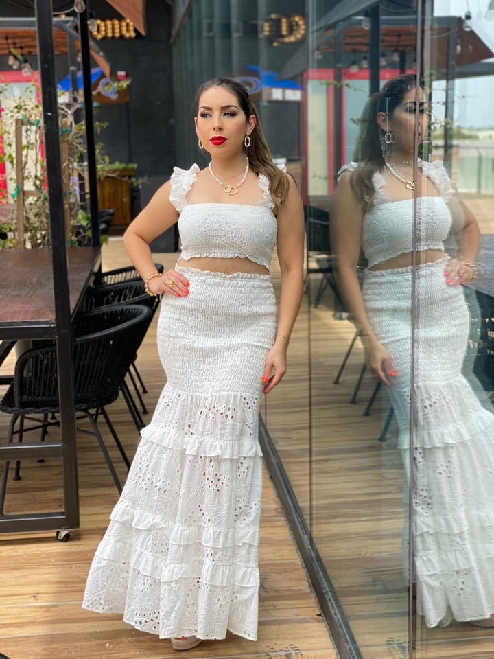EYELET LACE SKIRT SET