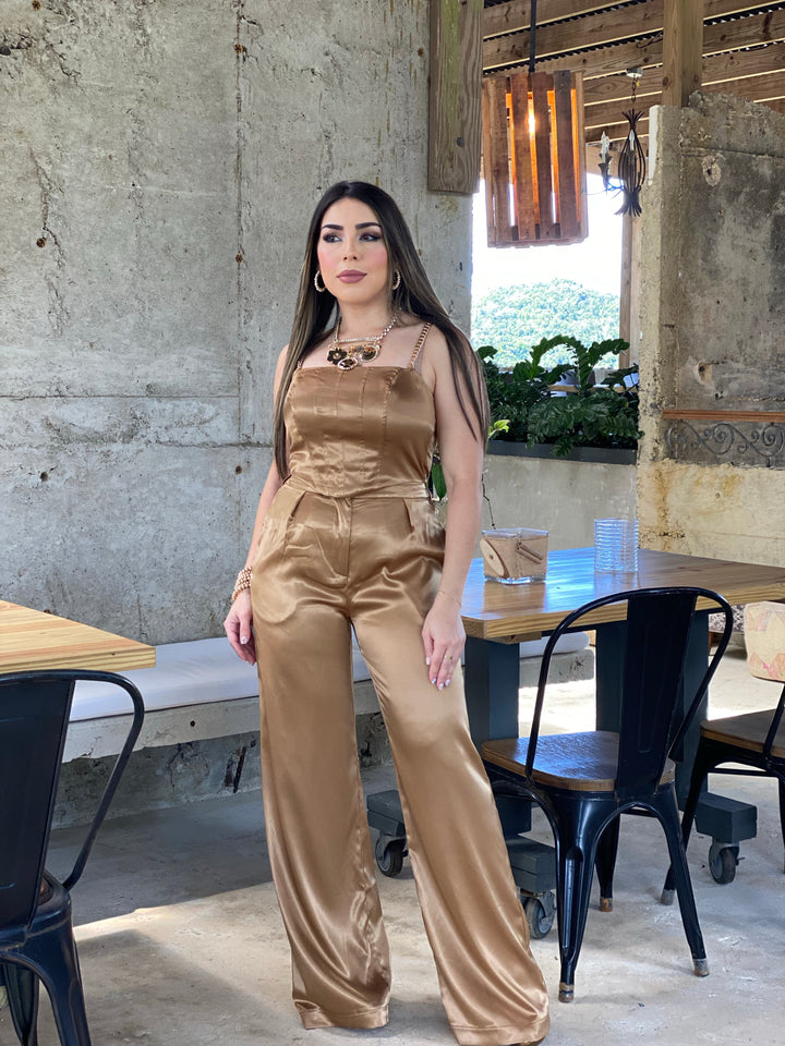 SOLID SATIN GOLD CHAIN STRAP TOP & WIDE PANTS SET